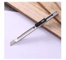 Dao rọc giấy Inox Deli 2058